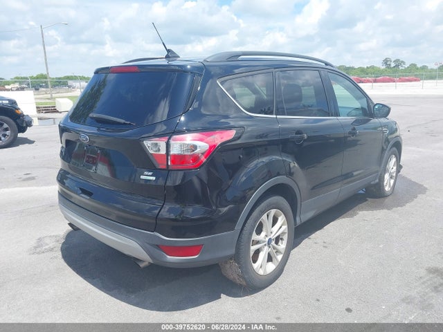 Ford ESCAPE SE 2018 1FMCU0GD7JUB97586 Image 4