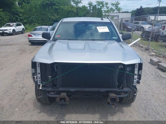 1GCVKPEC2JZ258156 Chevrolet Silverado 1500 Custom