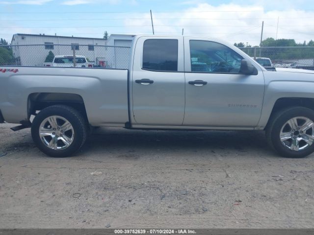 1GCVKPEC2JZ258156 Chevrolet Silverado 1500 Custom