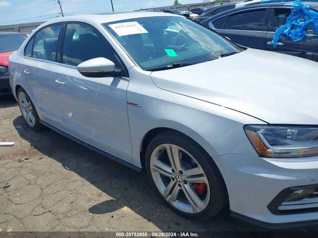 3VW5T7AJXHM266743 Volkswagen JETTA GLI