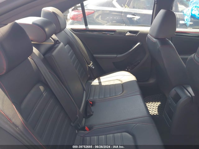 3VW5T7AJXHM266743 Volkswagen JETTA GLI