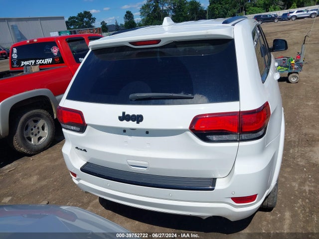 1C4RJFAG6JC376088 Jeep Grand Cherokee Altitude 4x4