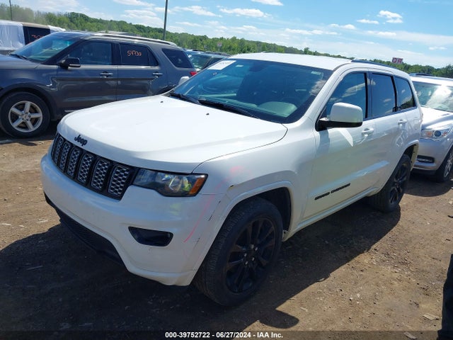 1C4RJFAG6JC376088 Jeep Grand Cherokee Altitude 4x4