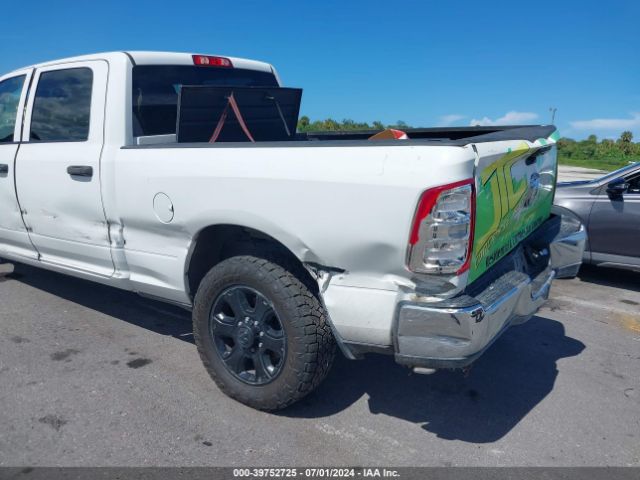 3C6UR5CJ9KG647866 RAM 2500 Tradesman  4x4 6'4 Box