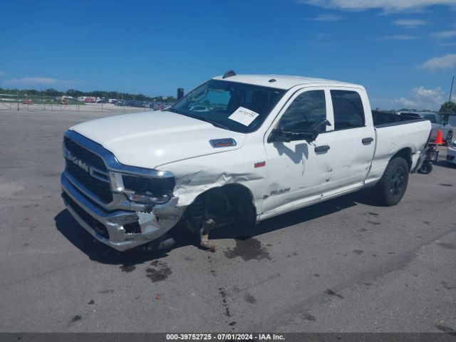 3C6UR5CJ9KG647866 RAM 2500 Tradesman  4x4 6'4 Box