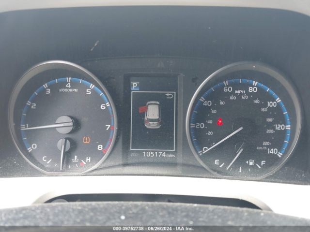 2T3BFREV9HW636083 Toyota RAV4 LE