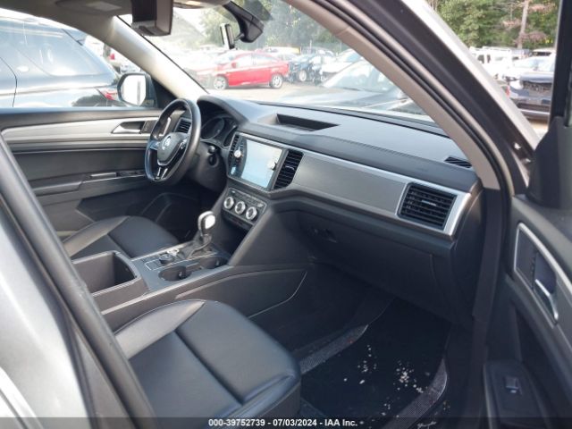 1V2KR2CA1JC574572 Volkswagen Atlas 3.6l V6 Se