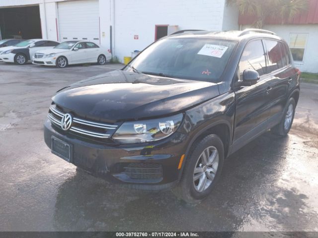 WVGBV7AX4GW550142 Volkswagen TIGUAN S