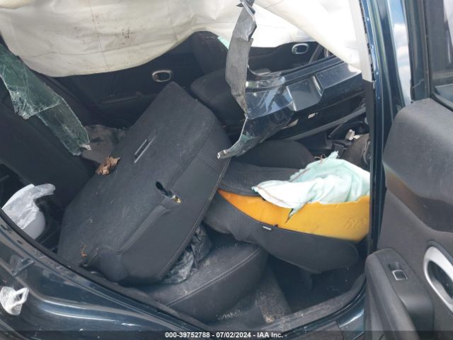 KNDJP3A59J7609768 KIA SOUL +
