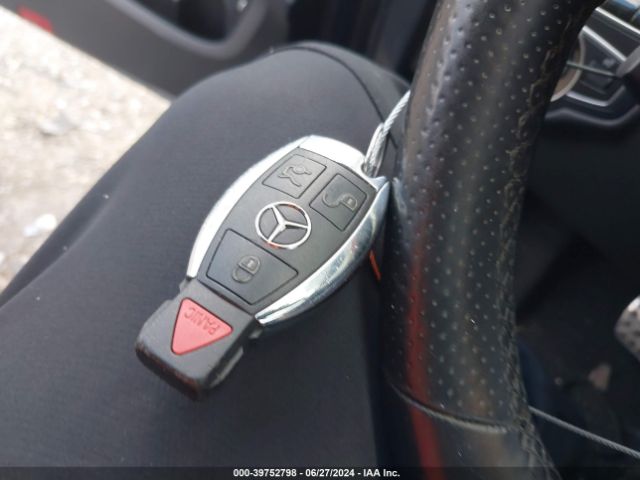 55SWF4KB7FU070165 Mercedes-Benz C 300 4matic/luxury 4matic/sport 4matic