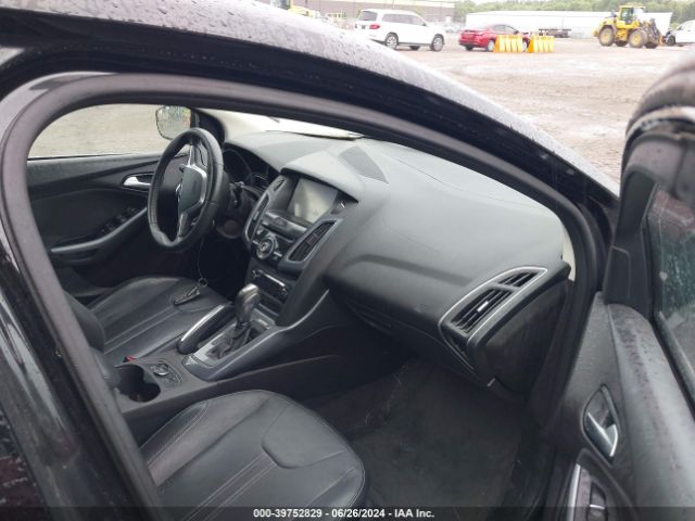 1FADP3N27EL154225 Ford Focus Titanium