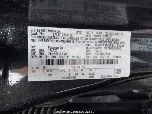 1FADP3N27EL154225 Ford Focus Titanium