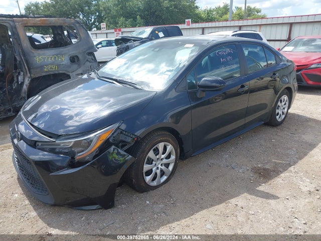 Toyota COROLLA LE 2022 5YFEPMAE6NP370191 Image 2
