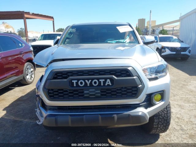 3TMCZ5AN6NM521805 Toyota Tacoma Trd Off Road