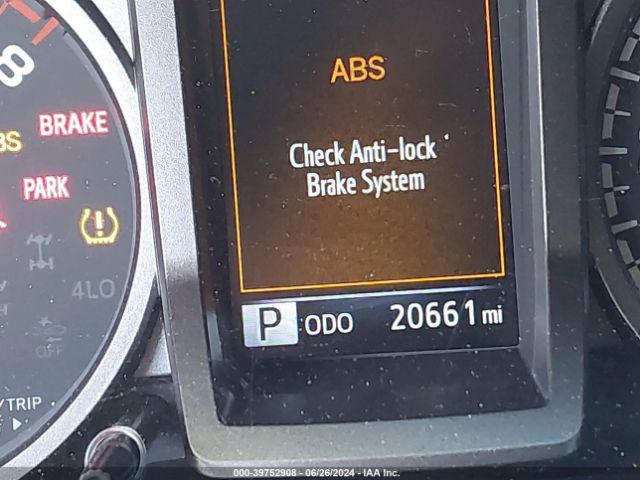 3TMCZ5AN6NM521805 Toyota Tacoma Trd Off Road
