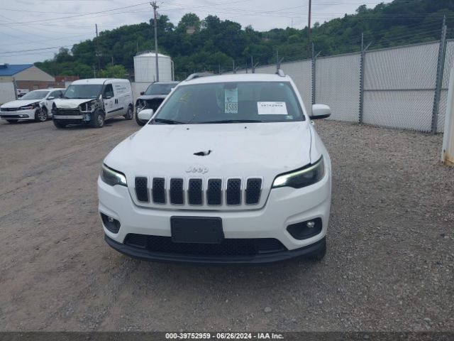 1C4PJMLB9KD257220 Jeep Cherokee Latitude Plus 4x4