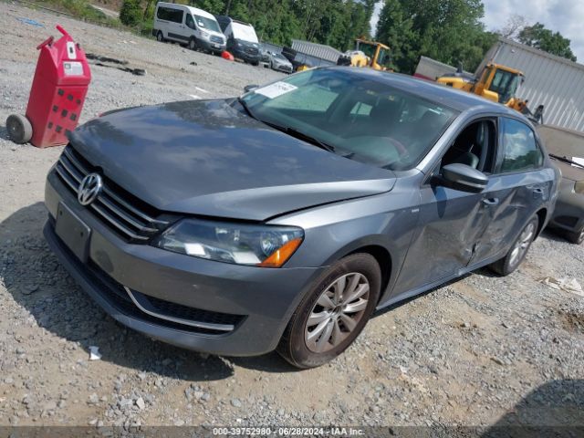 1VWAT7A31EC102469 Volkswagen Passat 1.8t Wolfsburg Edition