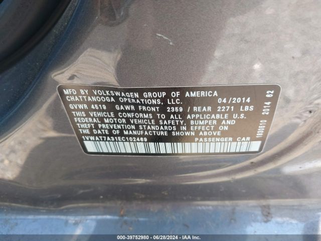 1VWAT7A31EC102469 Volkswagen Passat 1.8t Wolfsburg Edition
