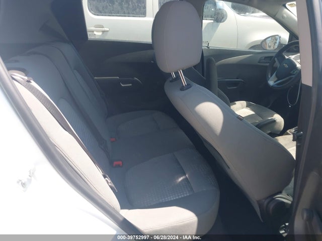 Chevrolet Sonic Lt Auto 2017 1G1JG6SG5H4174382 Image 8