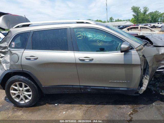 1C4PJMCS3GW251912 Jeep Cherokee Latitude