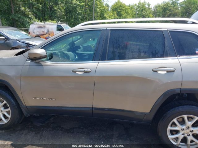 1C4PJMCS3GW251912 Jeep Cherokee Latitude