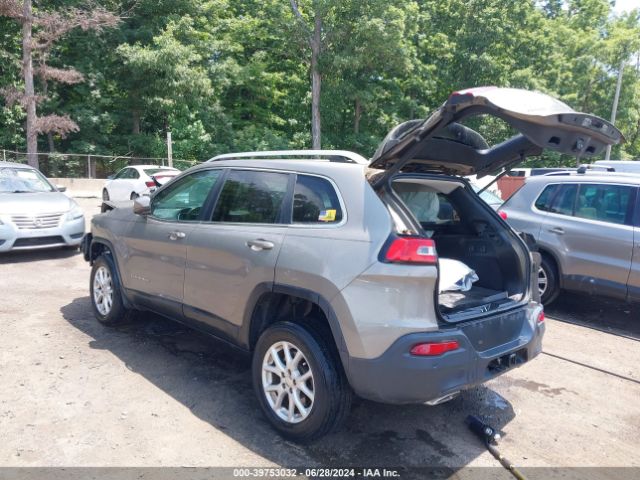 1C4PJMCS3GW251912 Jeep Cherokee Latitude