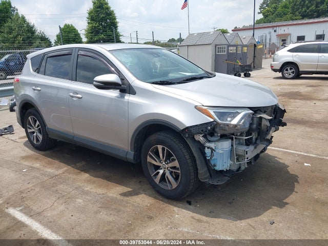 Toyota Rav4 Xle 2018 JTMWFREV7JJ207398 головне зображення
