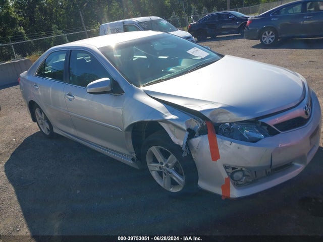 Toyota CAMRY SE 2014 4T1BF1FK6EU836817 Image 1