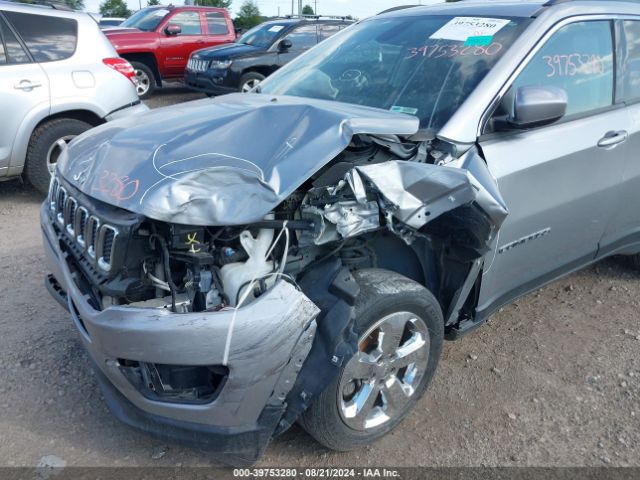 3C4NJDBB5KT839978 Jeep Compass Latitude 4x4