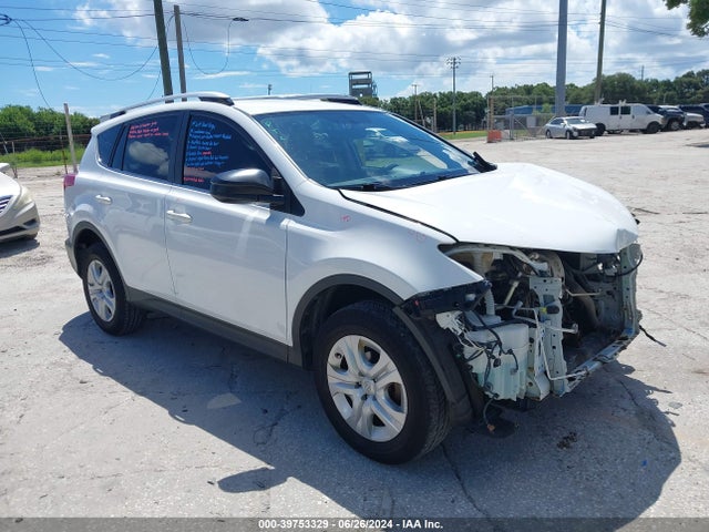 Toyota RAV4 LE 2014 JTMBFREV5ED091606 головне зображення