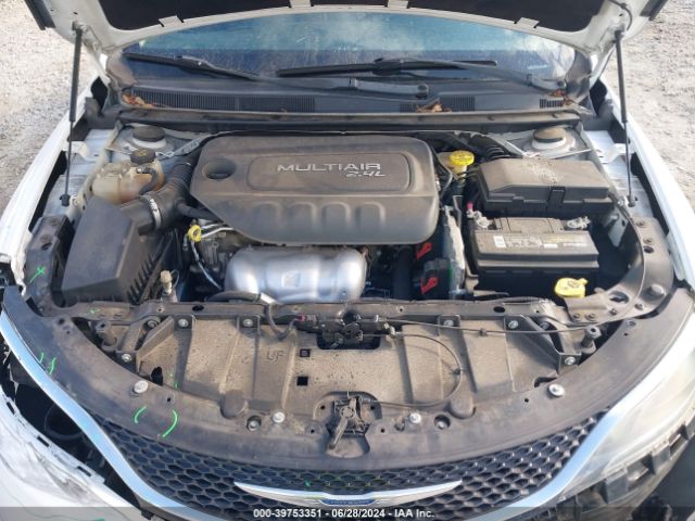 1C3CCCAB8GN195708 Chrysler 200 Limited Platinum