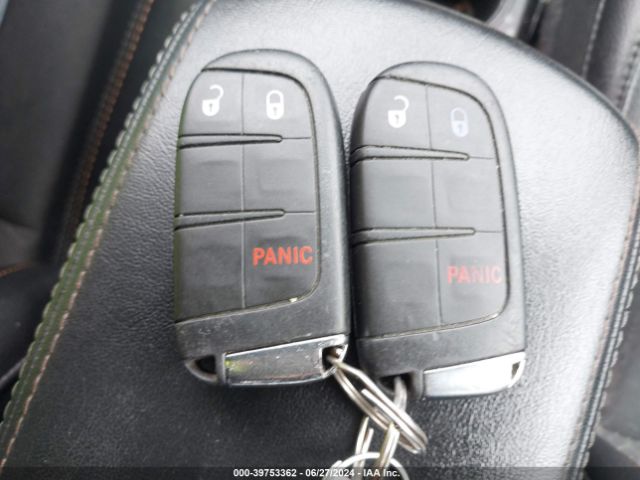 3C4NJDBB3JT256114 Jeep Compass Latitude 4x4