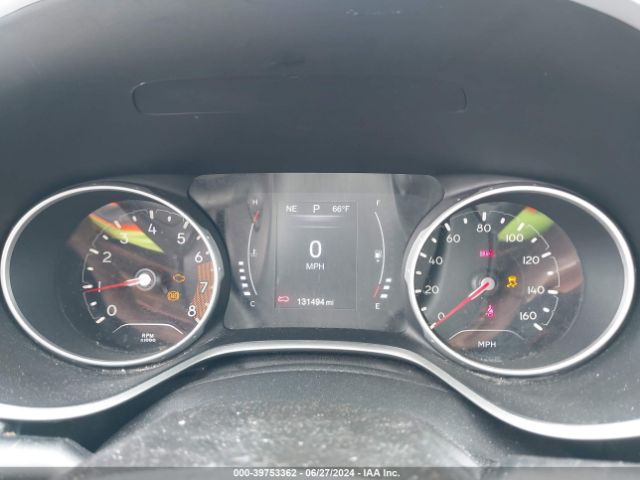 3C4NJDBB3JT256114 Jeep Compass Latitude 4x4