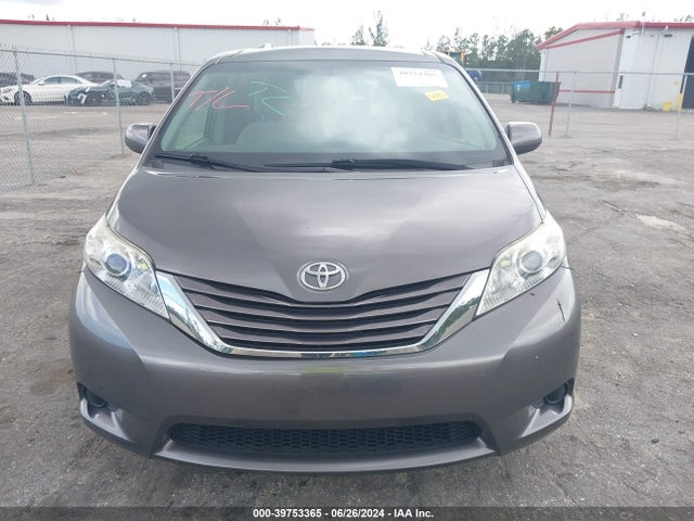 Toyota Sienna Le 8 Passenger 2017 5TDKZ3DC6HS790739 Image 13