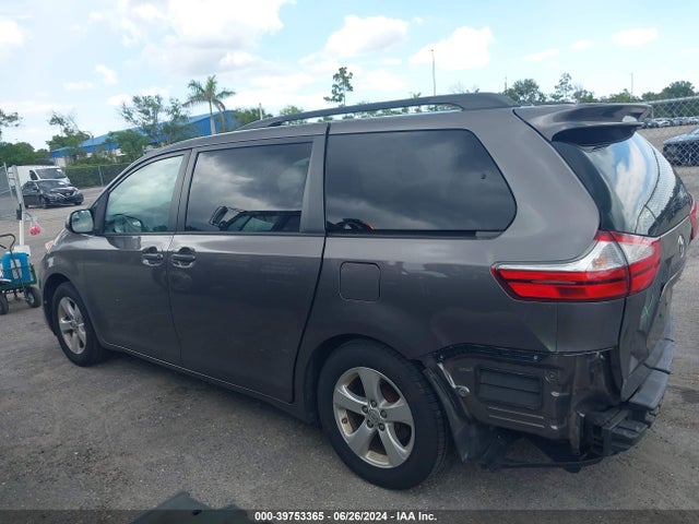 Toyota Sienna Le 8 Passenger 2017 5TDKZ3DC6HS790739 Image 15