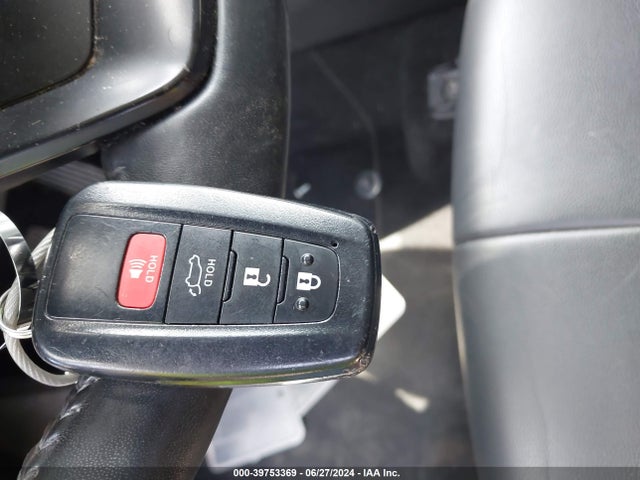Toyota Highlander Xle 2022 5TDGZRAH9NS103113 Image 11