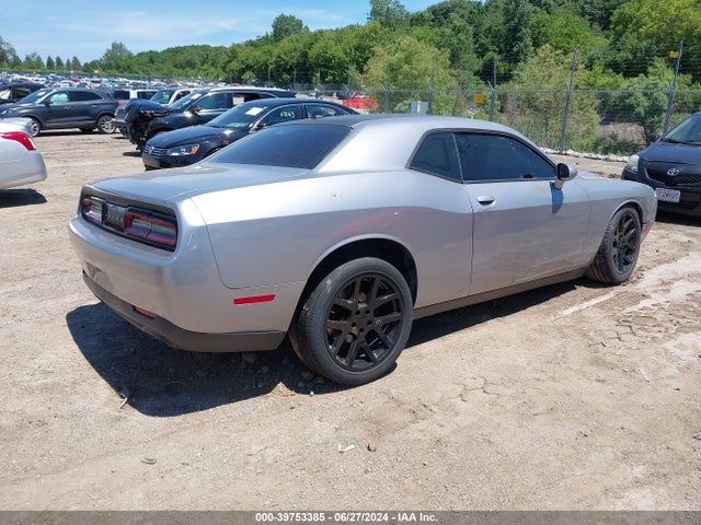 2C3CDZAG6FH719974 Dodge Challenger Sxt