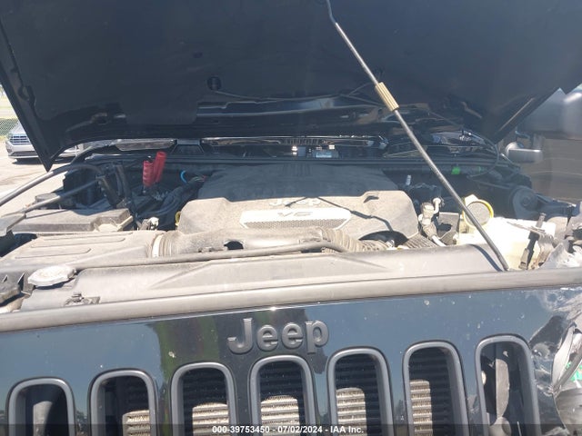 1C4BJWDG1HL527135 Jeep Wrangler Unlimited Sport 4x4