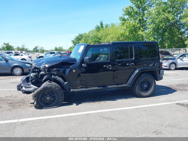 1C4BJWDG1HL527135 Jeep Wrangler Unlimited Sport 4x4