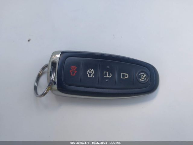 1FMCU9HD9KUB82558 Ford ESCAPE SEL