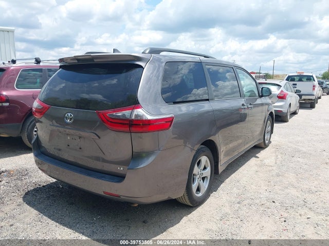 Toyota SIENNA LE 2020 5TDKZ3DC0LS024322 Image 4