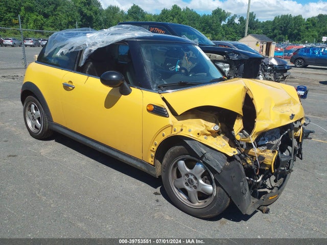 2007 MINI COOPER WMWMF33507TT50291 Photo 0