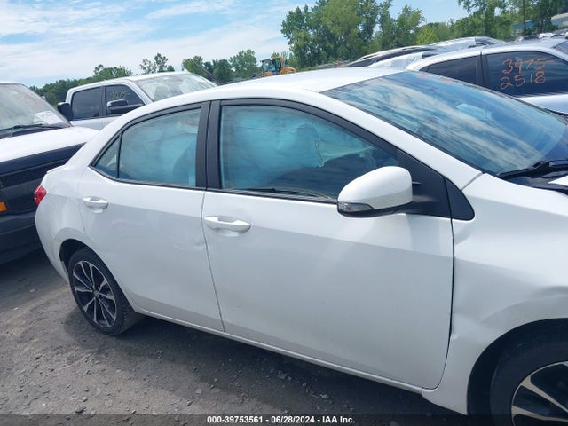 Toyota COROLLA SE 2018 2T1BURHE6JC002487 Image 14