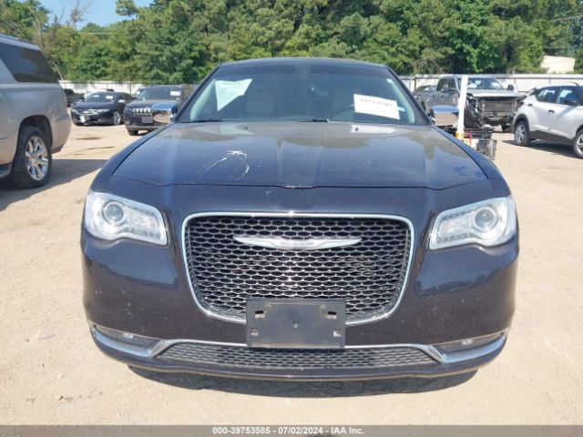 2C3CCAKG9JH160285 Chrysler 300 Limited Awd