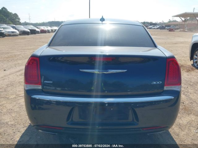 2C3CCAKG9JH160285 Chrysler 300 Limited Awd