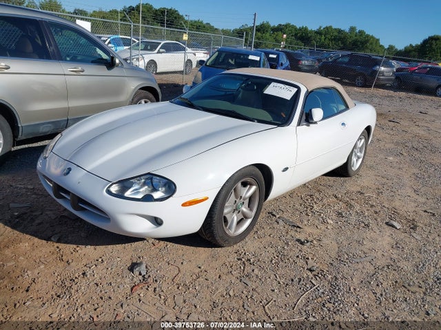 1997 JAGUAR XK8 SAJGX2743VC008843 Photo 1