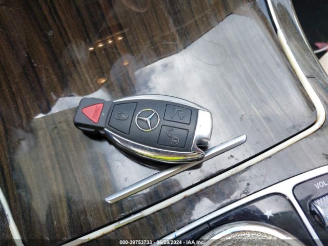 55SWF4JB8FU075246 Mercedes-Benz C 300 Luxury/sport