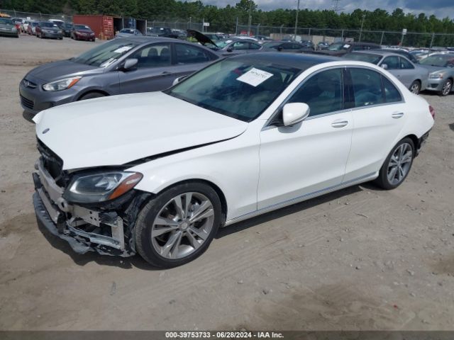 55SWF4JB8FU075246 Mercedes-Benz C 300 Luxury/sport