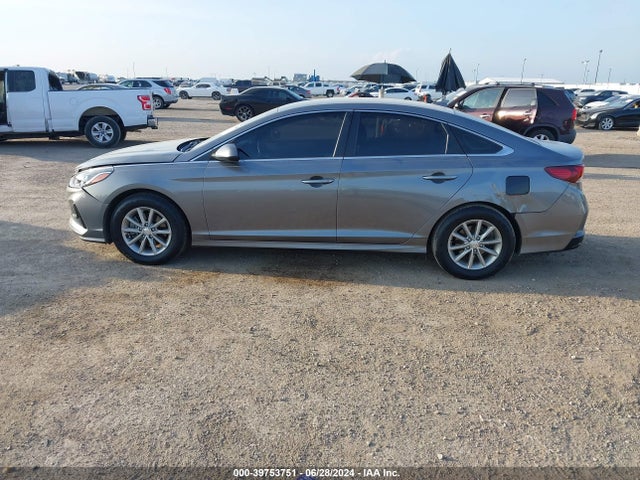 Hyundai SONATA SE 2019 5NPE24AF4KH731997 Image 14