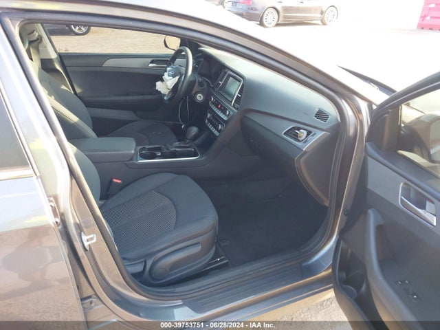 Hyundai SONATA SE 2019 5NPE24AF4KH731997 Image 5